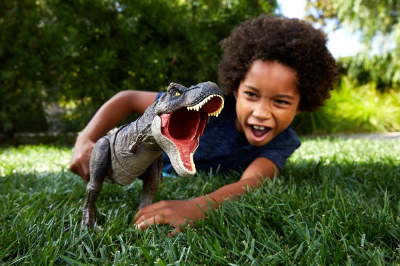 Los dinosaurios cobran vida con nueva línea de “Jurassic World”