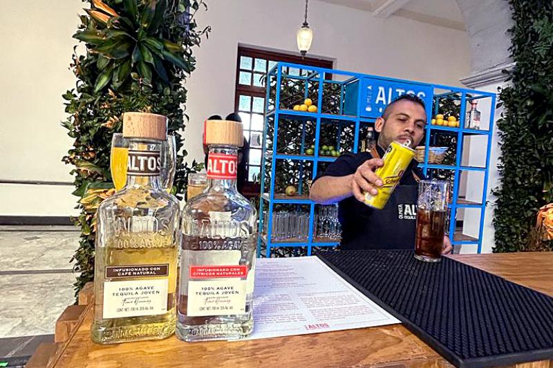 Olmecas Altos Tequila presenta dos nuevos sabores