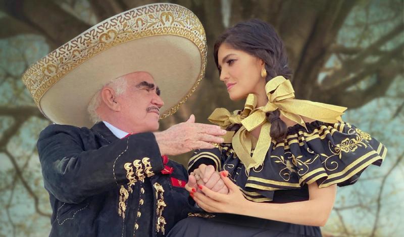 Ana Bárbara canta con Vicente Fernández