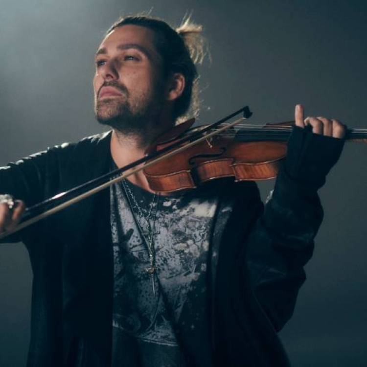El violinista David Garret regresa a México para presentar su “Iconic Tour”