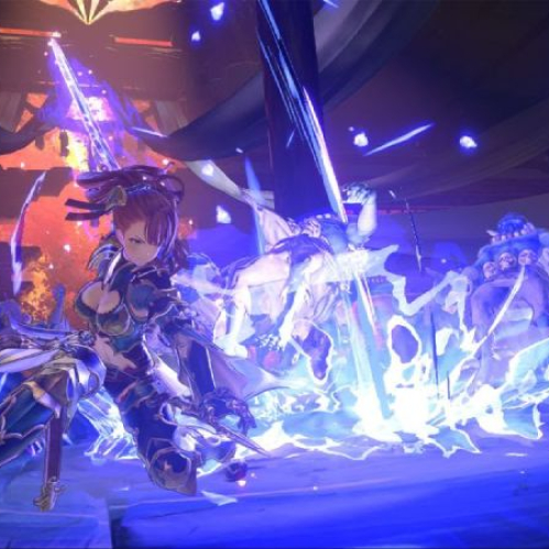 Escena de combate de un videojuego de fantasía con un personaje ejecutando un ataque de energía azul en un entorno interior iluminado.