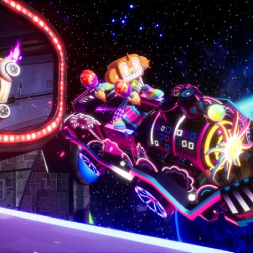 Captura de pantalla de jugabilidad de Sonic Racing: CrossWorlds que muestra a Amigo conduciendo su vehículo Locomotora de Amigo adornado con luces de neón en un circuito espacial con la Tierra de fondo.  