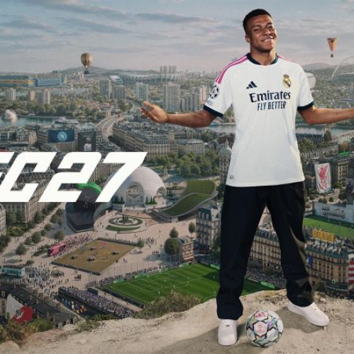 Arte promocional de EA SPORTS FC 27. Muestra al futbolista Kylian Mbappé vistiendo la camiseta blanca del Real Madrid sobre una colina con vista panorámica a una ciudad europea con estadios y monumentos. A la izquierda se observa el logotipo oficial en color blanco de EA SPORTS FC 27.