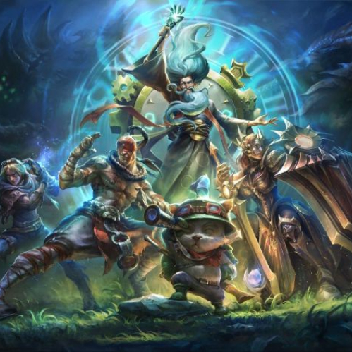 Ilustración oficial de League of Legends con fondo místico e iluminación azulada. En el centro aparece Zilean con una gran esfera luminosa y un engranaje de reloj dorado a sus espaldas. Al frente y a sus lados se encuentran en pose de combate los campeones clásicos Ezreal, Lee Sin, Teemo con su chaleco y casco de exploración, y Leona portando su escudo y espada dorados.