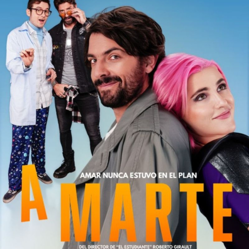 Póster oficial de la película Amarte mostrando a los protagonistas José María de Tavira y Cassandra Sánchez-Navarro con cabello rosa, acompañados en la parte superior por Jesús Zavala y David Chocarro.
