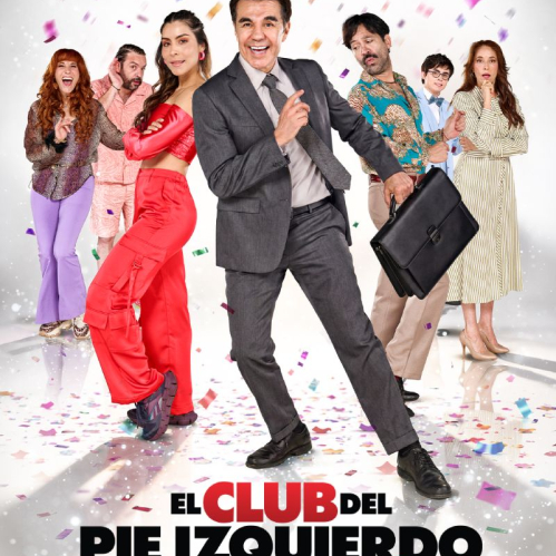 Póster oficial promocional de El Club del Pie Izquierdo con confeti cayendo, mostrando a Adrián Uribe al centro en traje gris rodeado por el elenco principal compuesto por María León, Mónica Huarte, Mauricio Isaac, Yuriria del Valle y Miguel Burra posando de manera divertida.