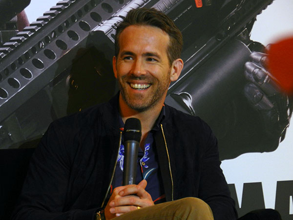 Poluxweb Ryan Reynolds Promociona “deadpool 2” En México 