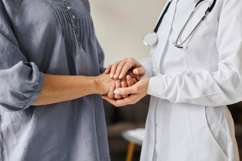 Informe W.A.I.T. 2025 revela la brecha en acceso a innovación en salud en México