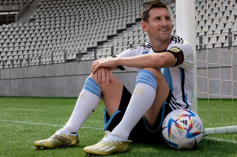 Poner a prueba o probar Betsy Trotwood Sí misma PoluxWeb - Presentan edición especial inspirada en los zapatos que usó Messi  en su primer Mundial