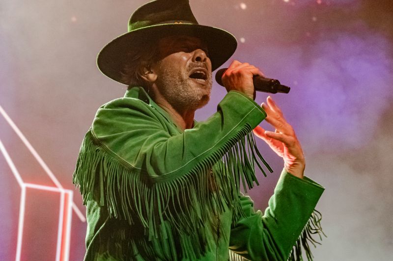 Jamiroquai convierte la Arena CDMX en una fiesta funk