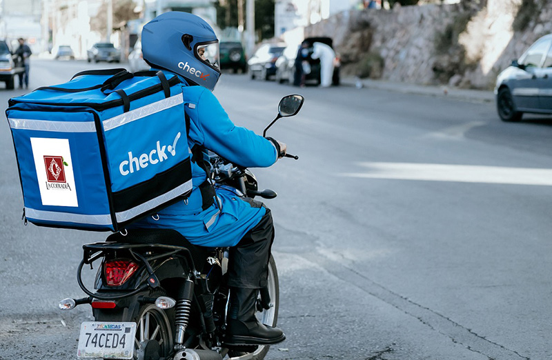 PoluxWeb - Lanzan nueva app de Food Delivery en México