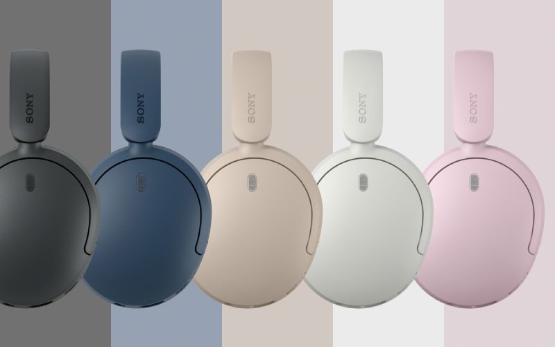 Cinco pares de audífonos inalámbricos Sony WH-CH730N mostrados de perfil alineados verticalmente, disponibles en colores negro, azul, beige, blanco y rosa.