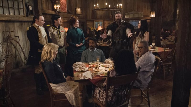 La comedia sobrenatural 'Ghosts' llega con 22 nuevos episodios a UNIVERSAL COMEDY