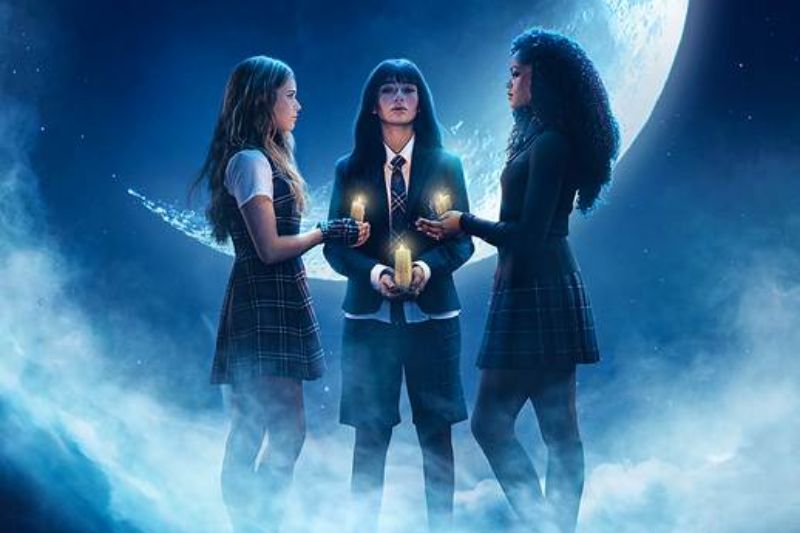 'Coven Academy: El secreto de las brujas': Magia y romance adolescente llegan a Disney+