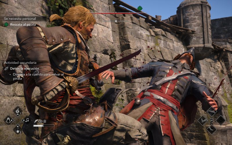 Plano medio cinematográfico de Edward Kenway atravesando con su espada a un oficial enemigo vestido con uniforme rojo durante un enfrentamiento cercano.