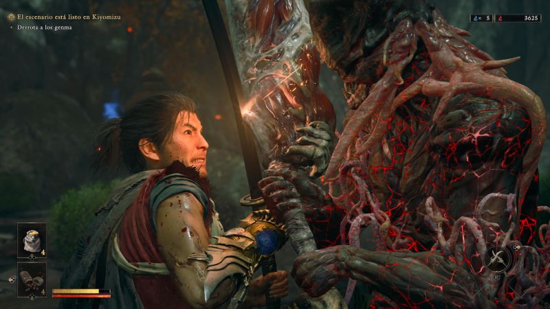 Encuentro cercano en tiempo real donde Musashi bloquea con su katana el impacto directo de un enorme garrote biológico de un jefe demoníaco cubierto de tentáculos rojos.