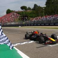 Verstappen consigue la Pole para ganar en el GP de Emilia-Romaña
