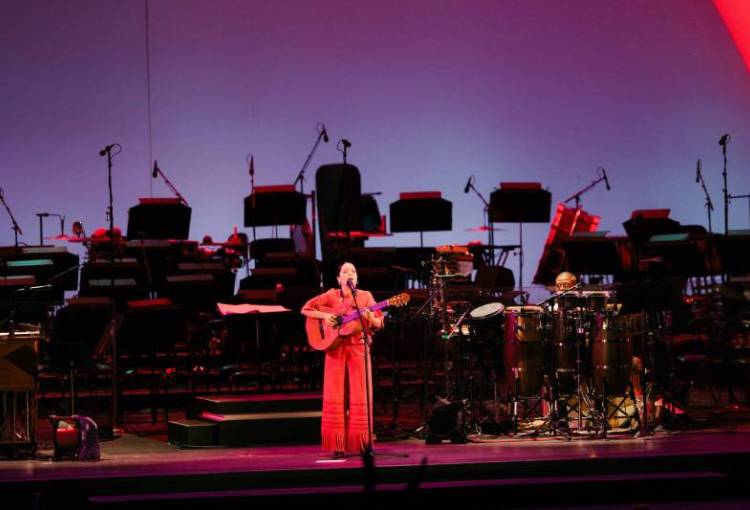 Natalia Lafourcade deslumbra en el Hollywood Bowl con dos noches inolvidables