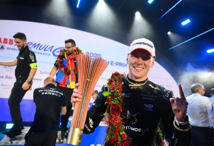 Maximilian Guenther asegura la victoria en el Jeddah E-Prix inaugural