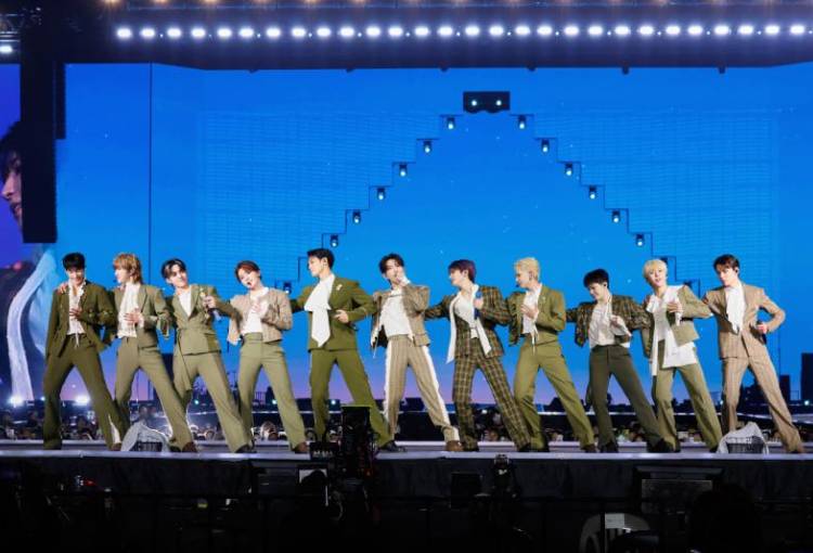 SEVENTEEN lleva su [RIGHT HERE] WORLD TOUR a la pantalla grande con Cinépolis