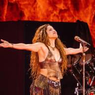 Shakira abre su gira en México con un espectacular show en Monterrey