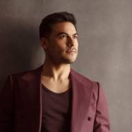 Carlos Rivera lanza su disco más emocional: ¿Qué Significa el Amor?